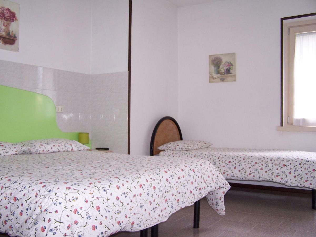 B&B Ai Pini Tiarno di Sopra ภายนอก รูปภาพ